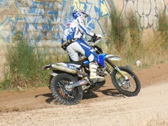 _users_user_desktop_baja7