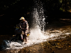 O piloto de moto David Casteu durante a 18a edicao do Rally dos Sertoes 2010, quinta etapa, de Dianopolis (TO) a Palmas (TO). O evento tem inicio na cidade de Goiania (GO) no dia 11/08 e encerra no dia 20/08, na cidade de Fortaleza (CE). Dianopolis/TO, Brasil - 15/08/2010. Foto: Theo Ribeiro / Theo Ribeiro / Fotoarena